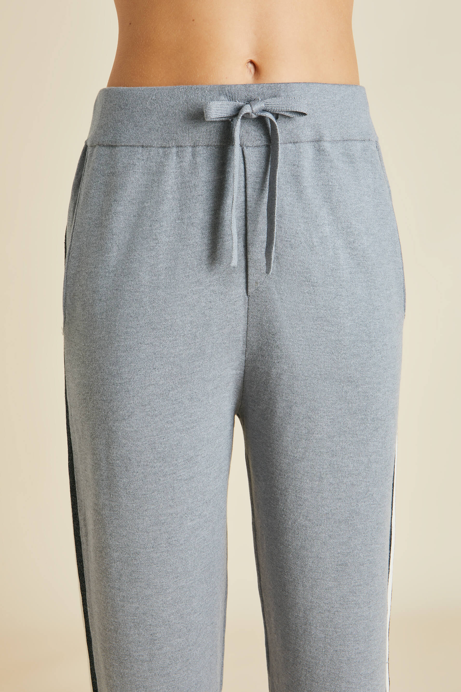 Missy London Gray Tracksuit in Silk-Cashmere