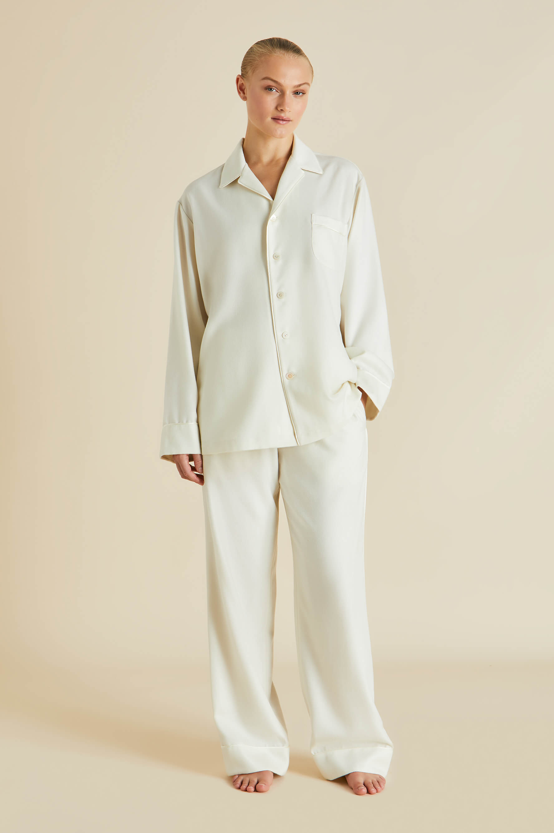 Olivia von Halle  Vanderbilt Aspen Ivory Cashmere Pajamas
