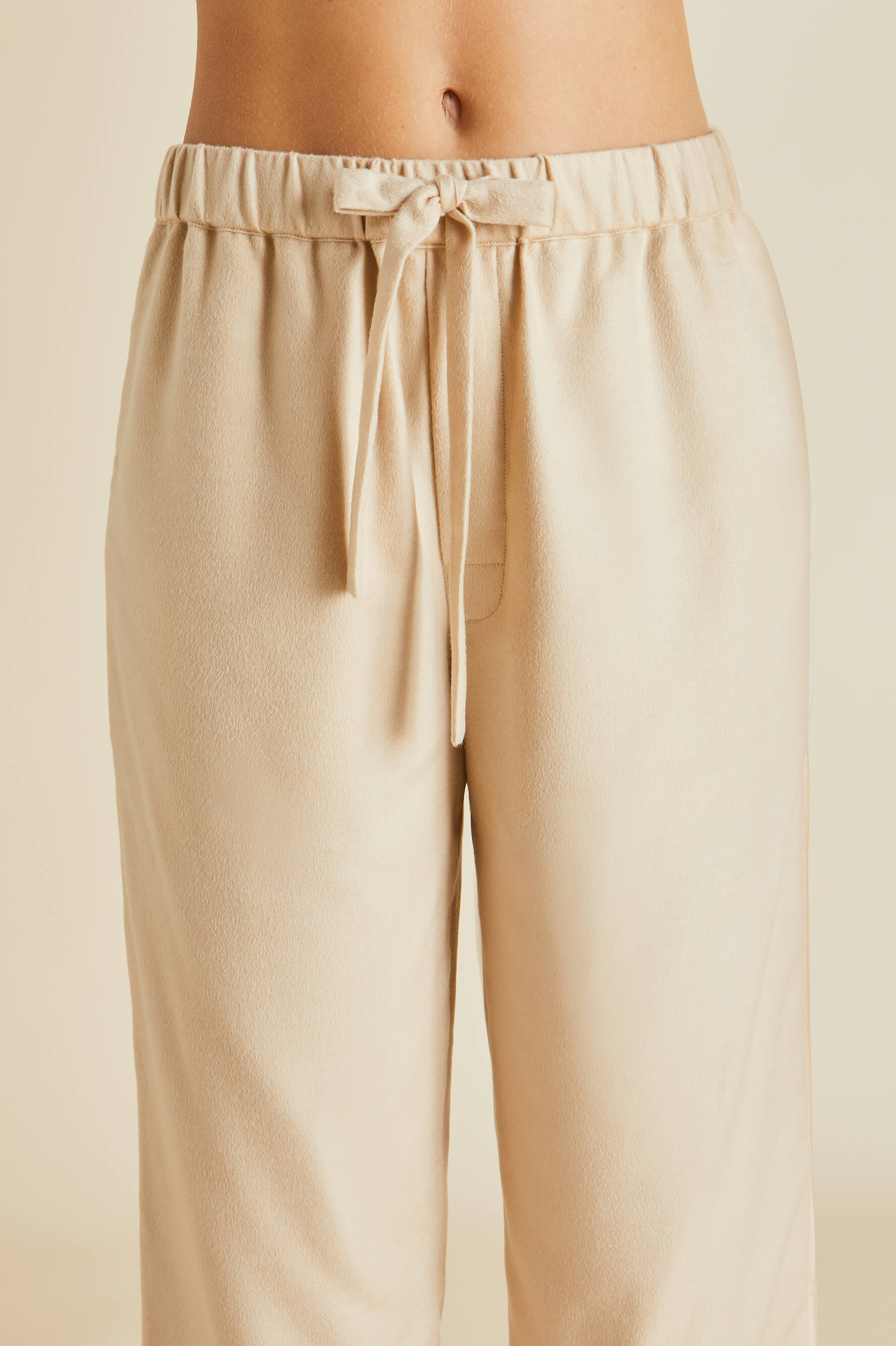 Vanderbilt Muscat Beige Pajamas in Cashmere