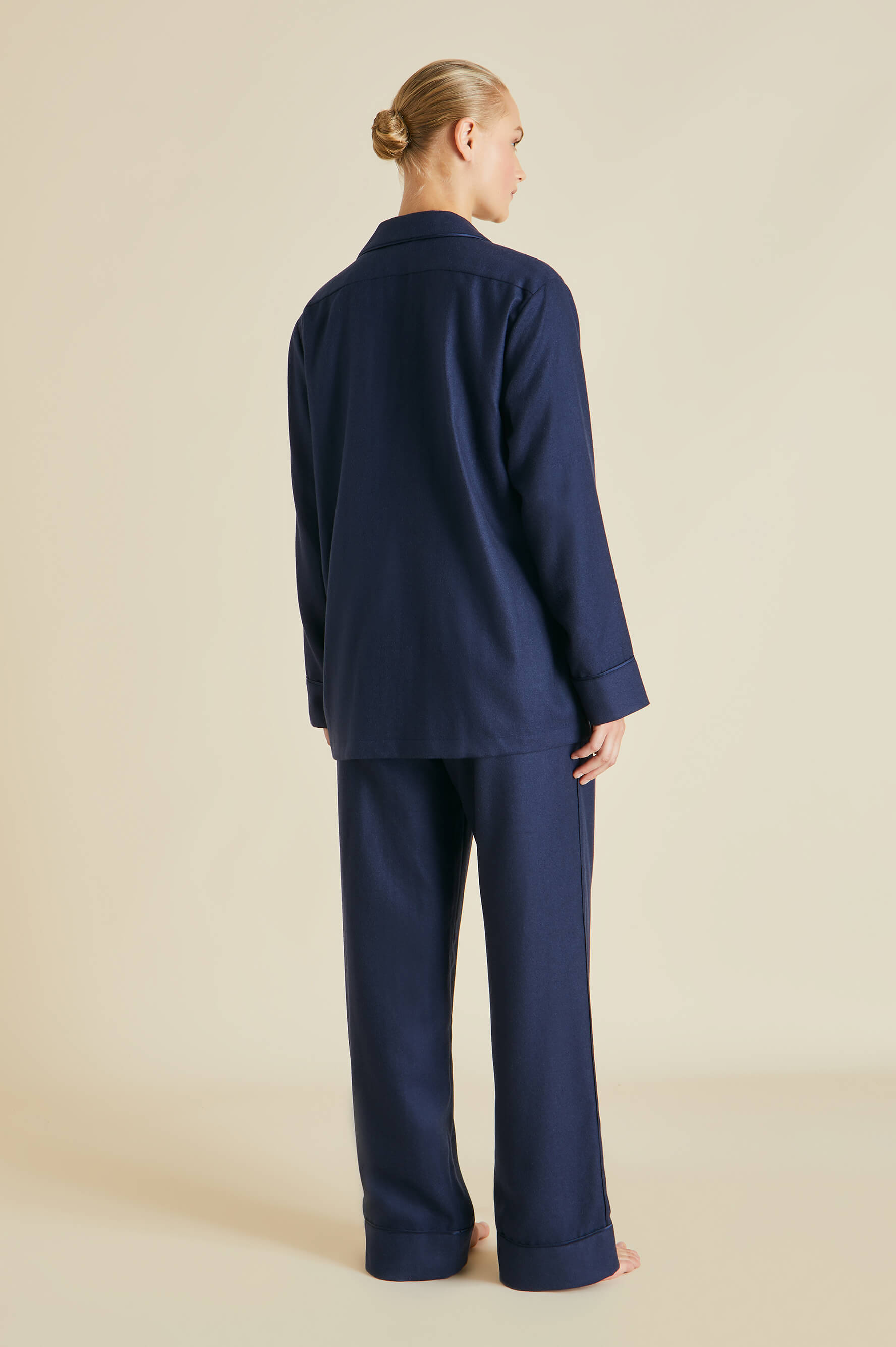 Vanderbilt Osaka Navy Pajamas in Cashmere