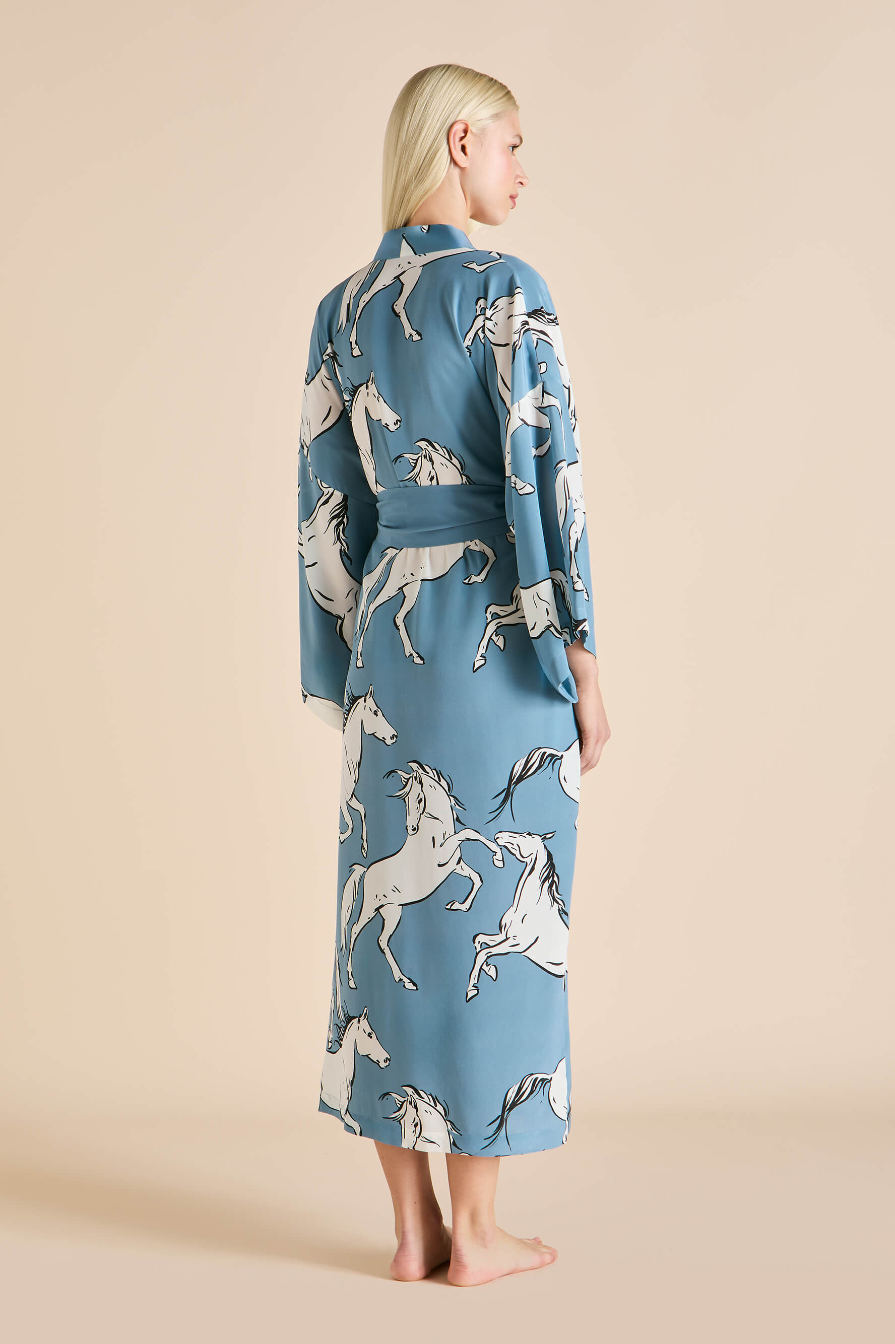 Amaya Cordelia Blue Horse Robe in Silk Crêpe de Chine