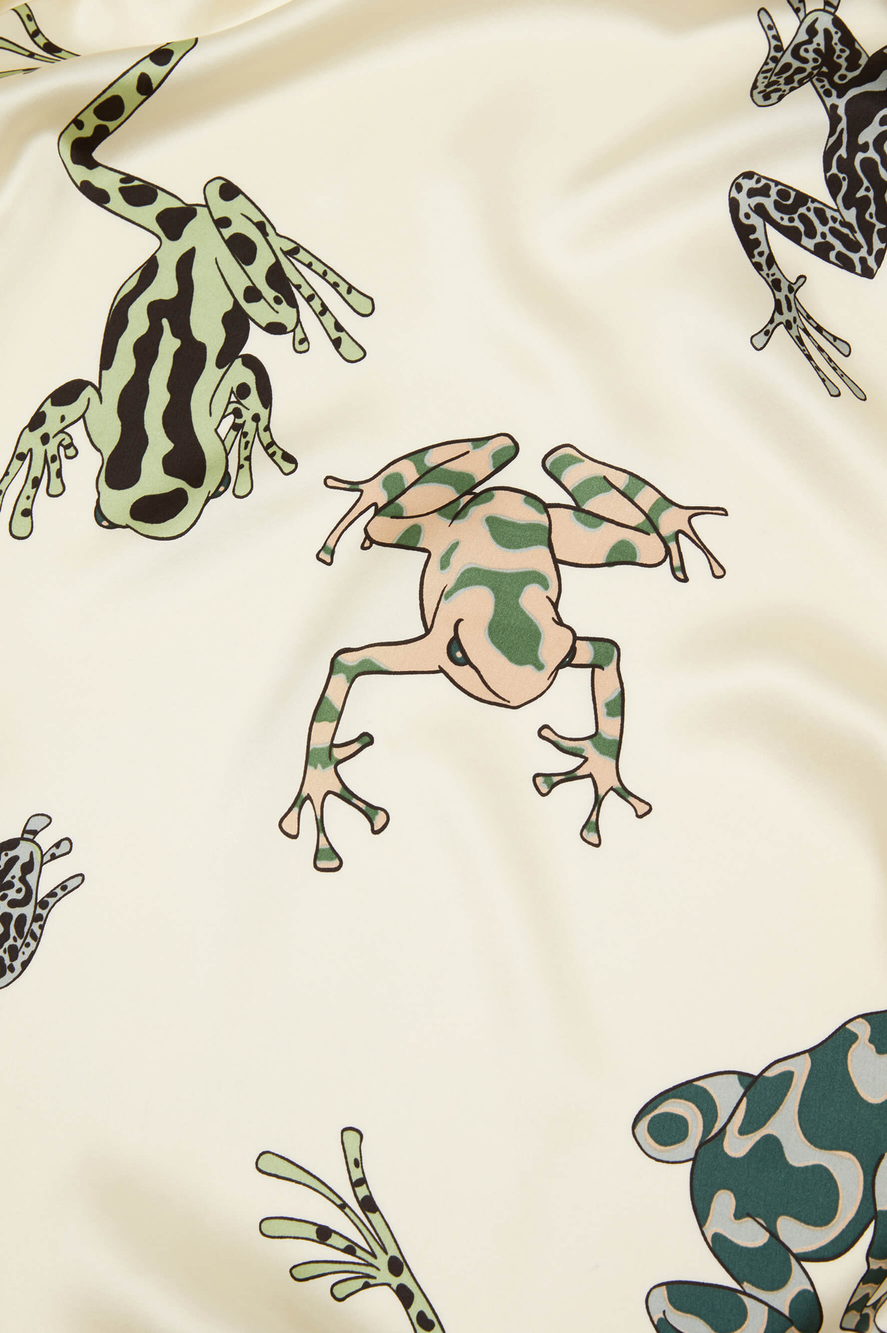 Emeli Lumi Ivory Frog Silk Satin Pajamas
