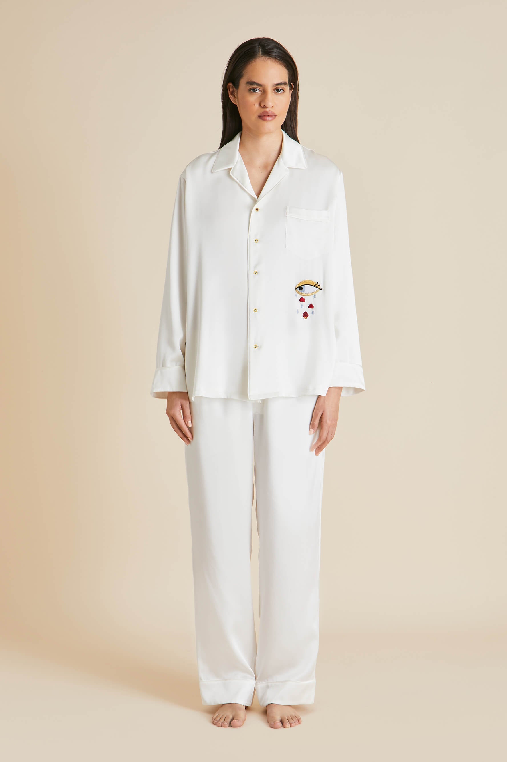 Yves Desire Ivory pajamas in Silk with Ruby and Diamond Buttons