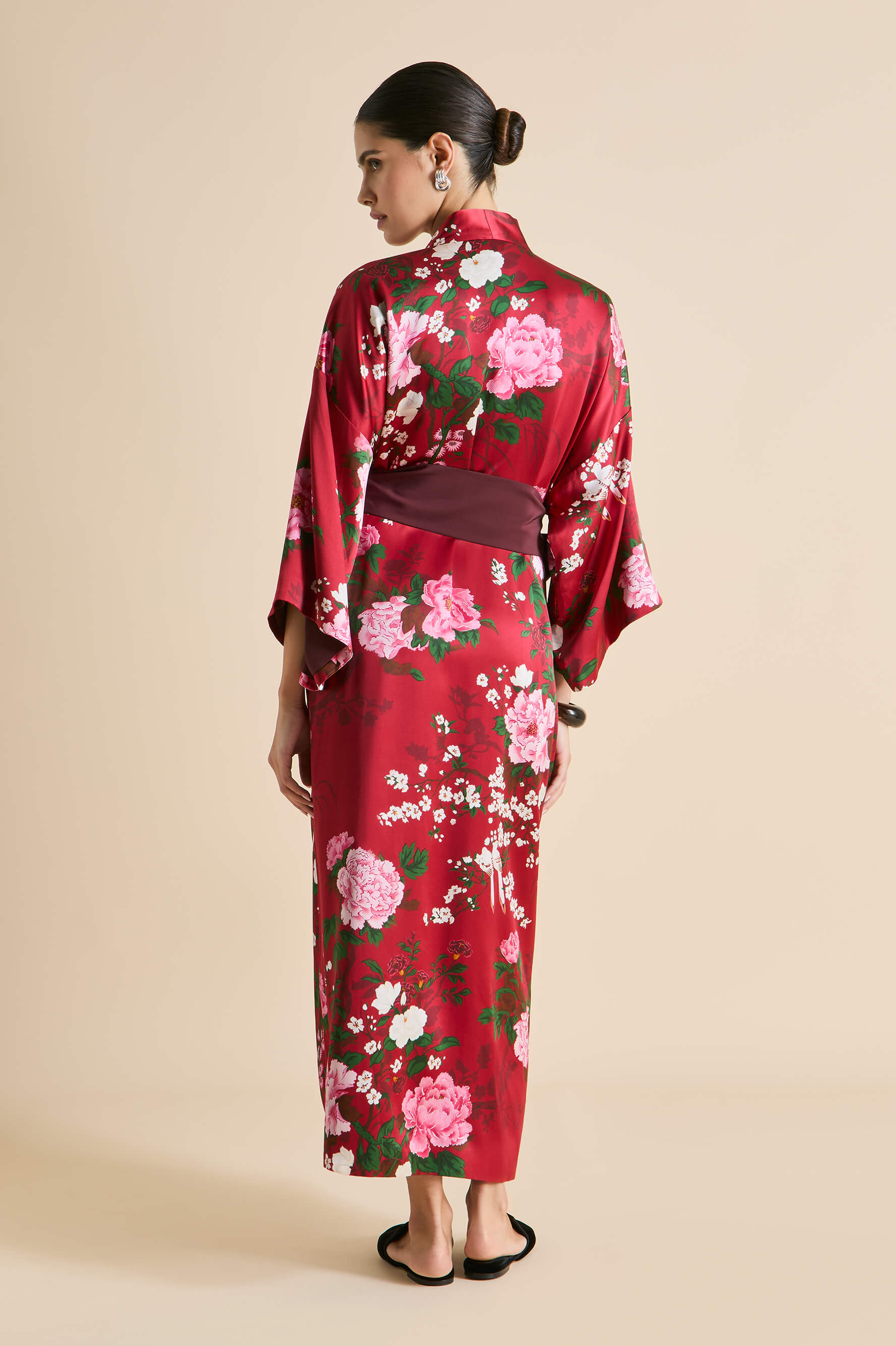 Queenie Tardieu Red Floral Robe in Silk Satin