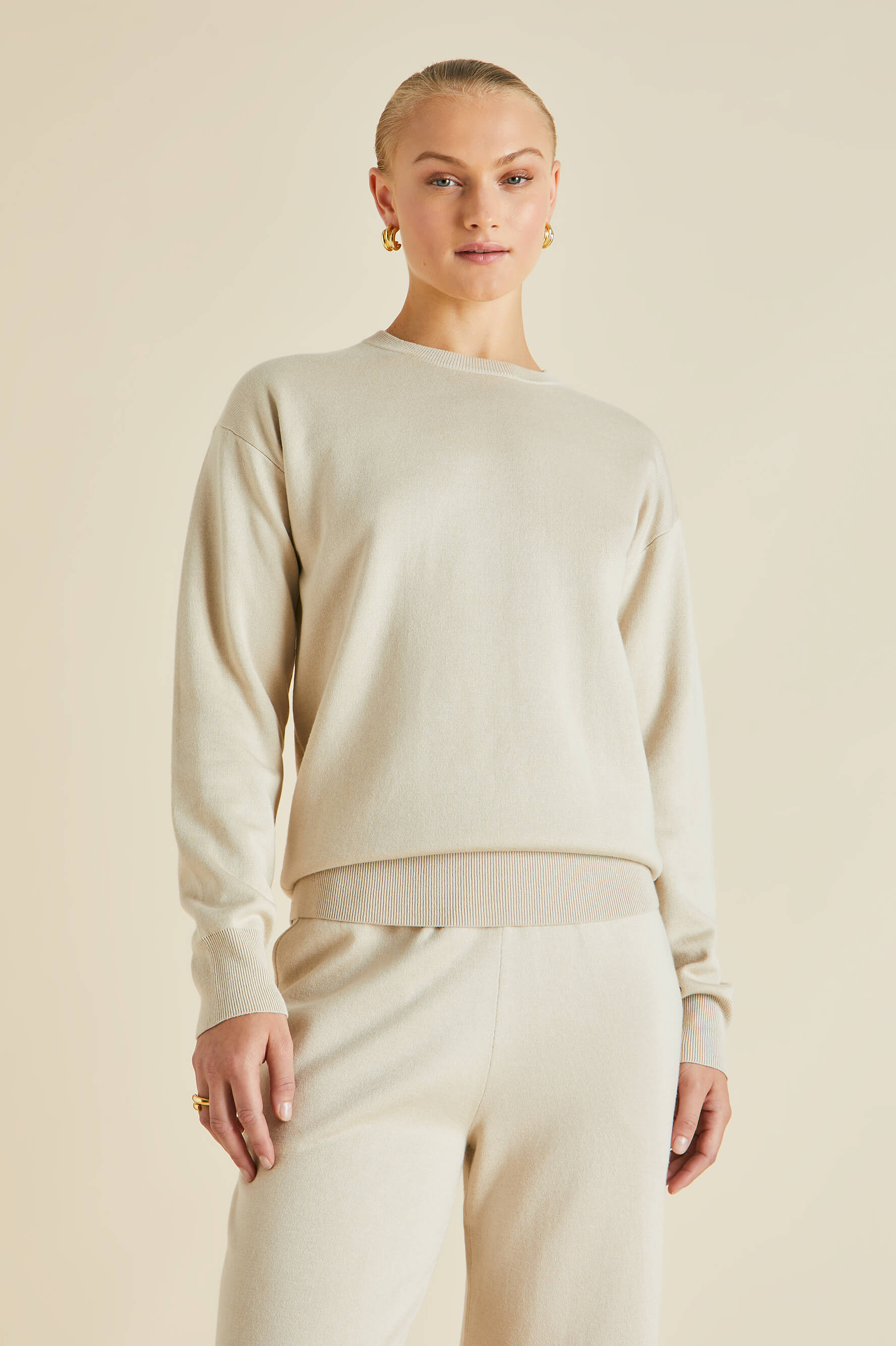 Carmel Kasbah Cream Tracksuit in Silk-Cashmere