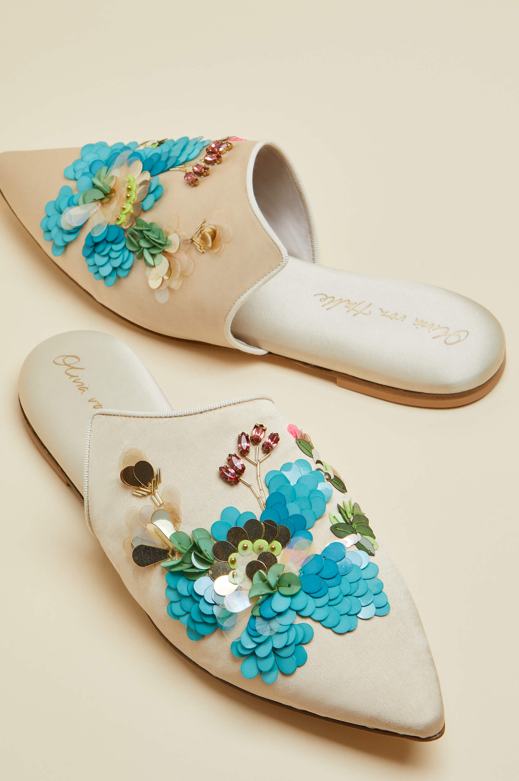 Contessa Caladrius Cream Floral Silk Satin Slippers