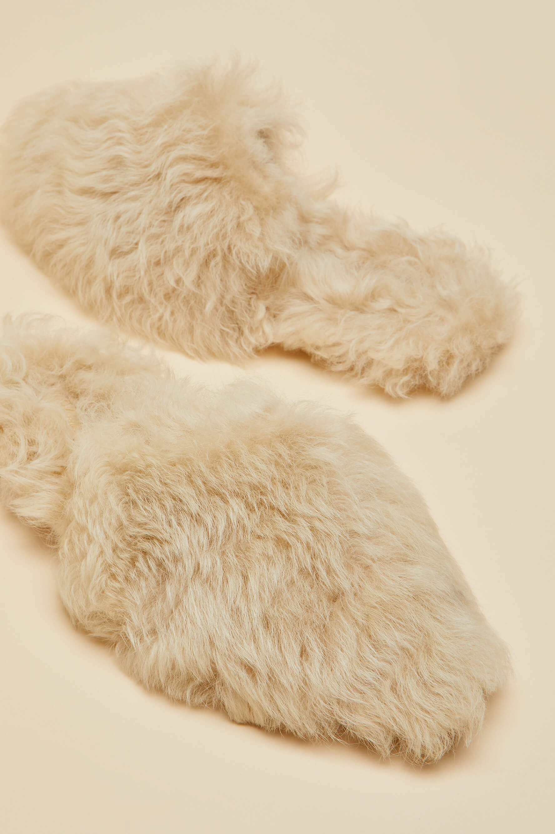 Contessa Gaia Beige Slippers in Merino Wool