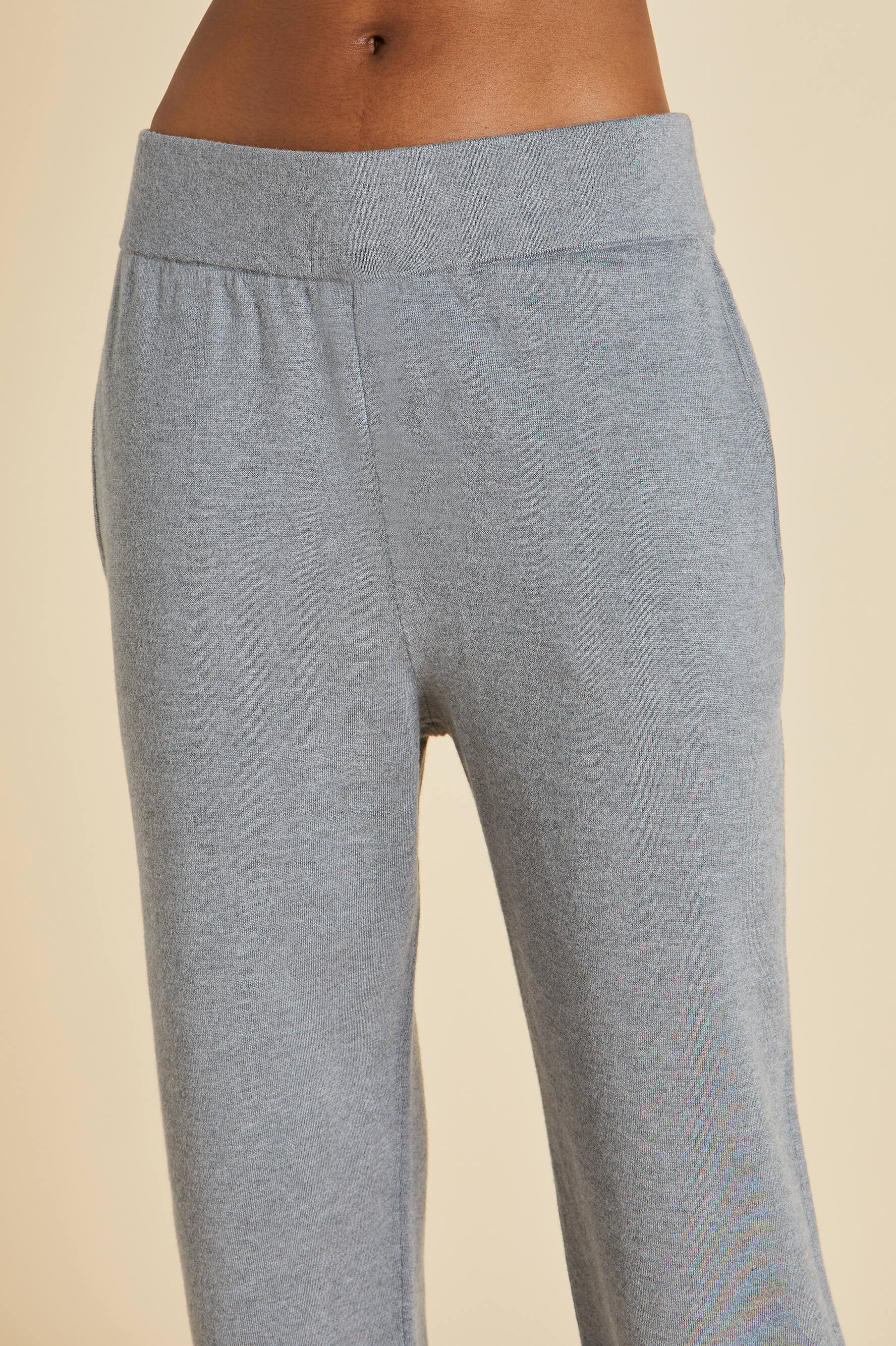 Gia London Gray Tracksuit in Silk-Cashmere