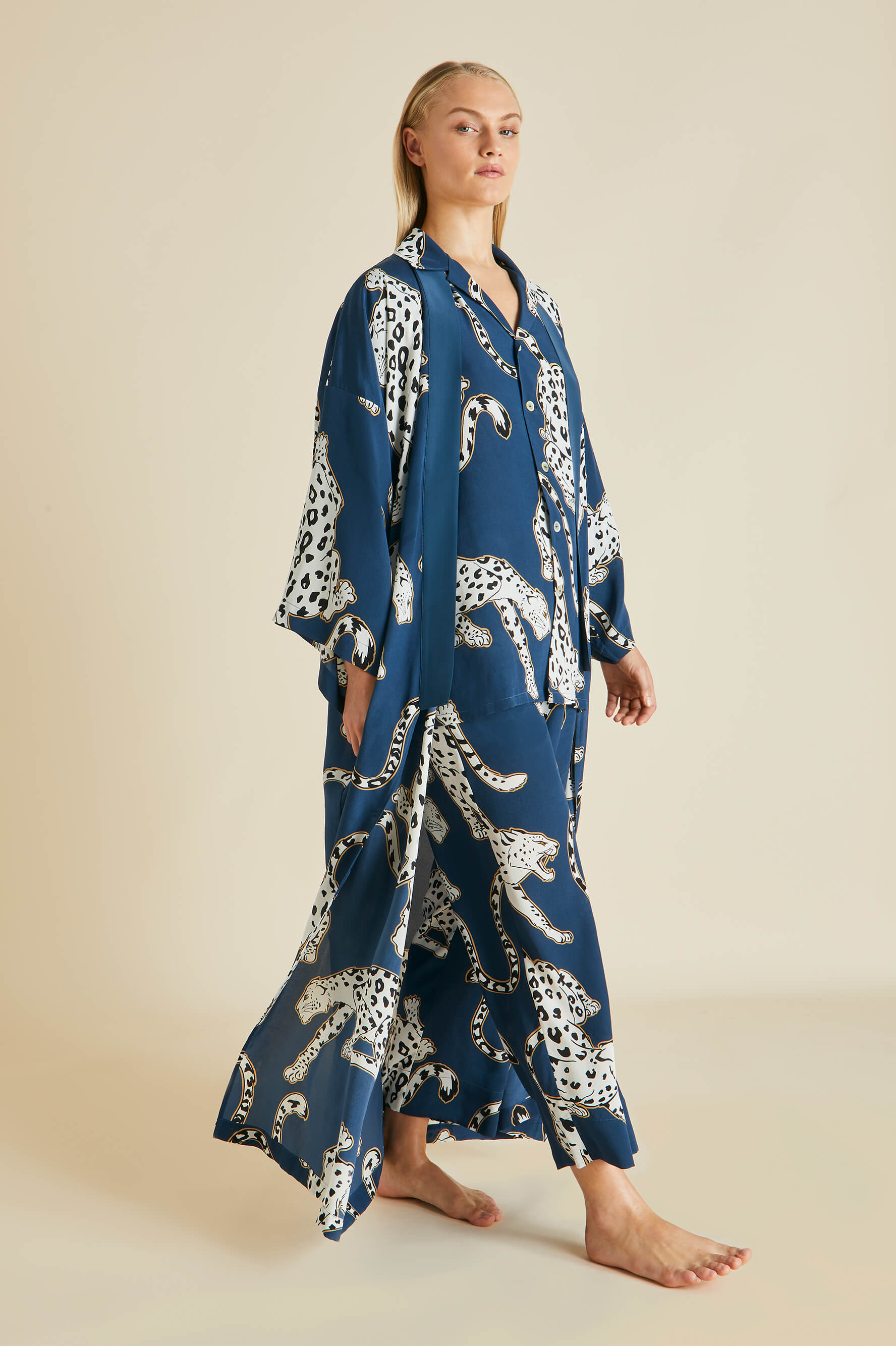 Casablanca Magnus Blue Leopard Silk Crêpe de Chine Pajamas