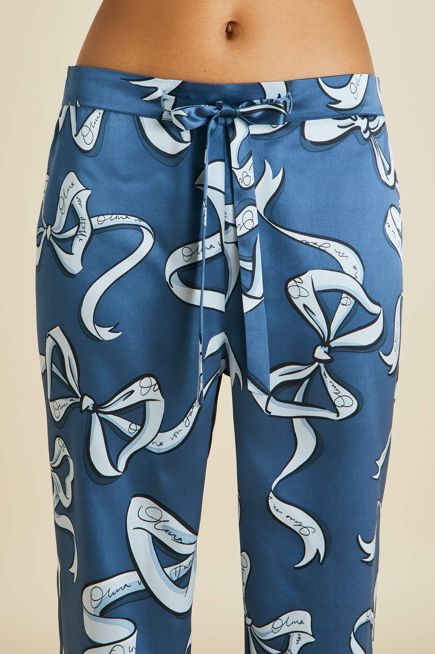 Lila Arran Blue Bow Pajamas in Silk Satin