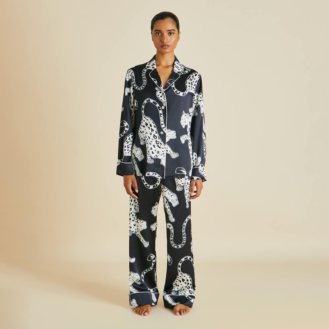 Olivia von Halle | Lila Isla Black Leopard Silk Satin Pajamas